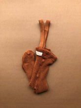 Load image into Gallery viewer, Footed Teddy Tights | Cinnamon
