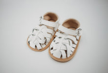 Load image into Gallery viewer, Rumi Sandal White - Soft Sole
